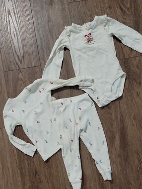 Carter's Cream Waffle-Knit Set And Onsie Holiday Christmas